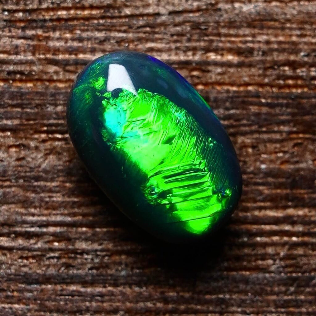 3.07cts, Flash Green Australian Black Opal