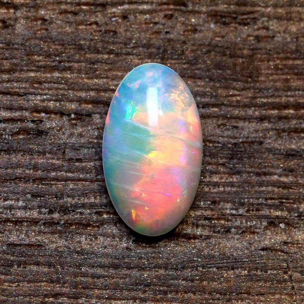 0.855cts, Rolling Rainbow Australian Crystal Opal