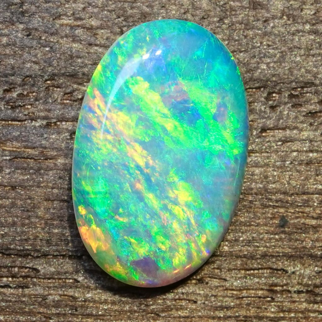 4.555cts, Stunning Full Face Color Australian Crystal Opal