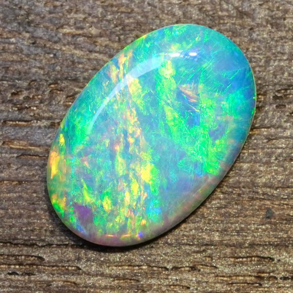 4.555cts, Stunning Full Face Color Australian Crystal Opal