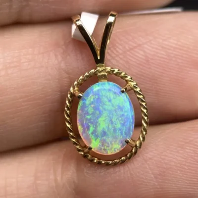 Pendant 15