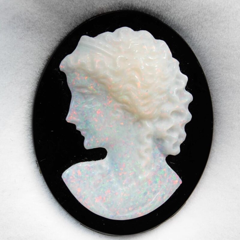 Australian Crystal Opal Cameo